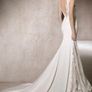 Ivory Wedding Dress Image 2
