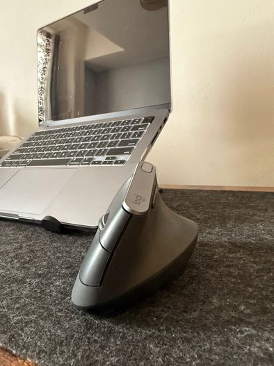 MacBook Pro 14 M2 2023 Mint Condition Model A2779