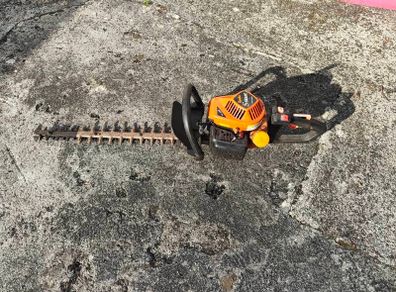 Hedge trimmer