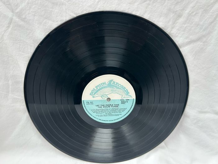 Wolfe Tones Let The People Sing LP 1972 Irish Press DOL 1004 A1/B1 + Insert