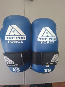 Sparring gloves