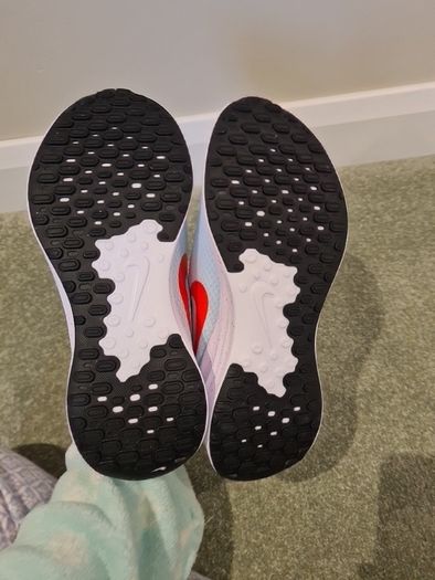 Ladies Nike Comfort size 6 BN