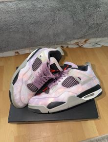 Air Jordan 4