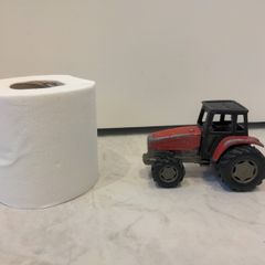 Toy tractor
