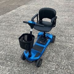 Travel mobility scooter