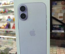Iphone 17 256gb  Brand New Sealed Pack  Unlock Sim Free  12 Months Warranty  Shop Collection And Shop Receipt