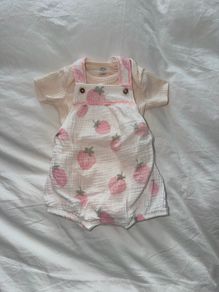Fred and Flo Baby Girl Strawberry 2 Piece Outfit - size 3-6 months