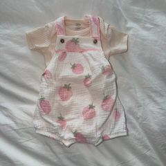Fred and Flo Baby Girl Strawberry 2 Piece Outfit - size 3-6 months