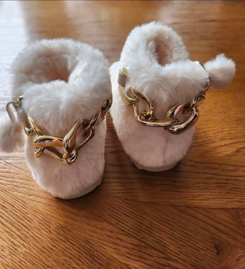 River Island baby girl fluffy boots