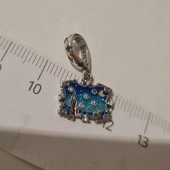 Brand new jewellery , unused silver charm pendant, S925 sterling silver, charm.