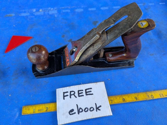 Scrub Plane by Hilka