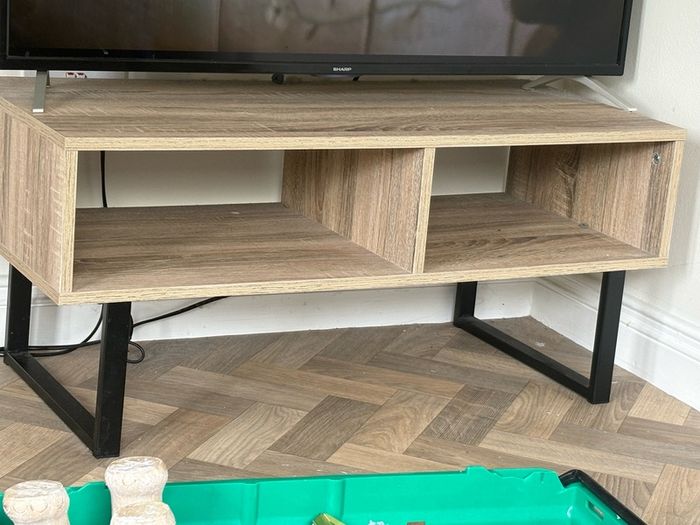 tv unit