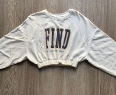 Ladies Bershka Crop Jumper: Medium - Or Free With Any Purchase