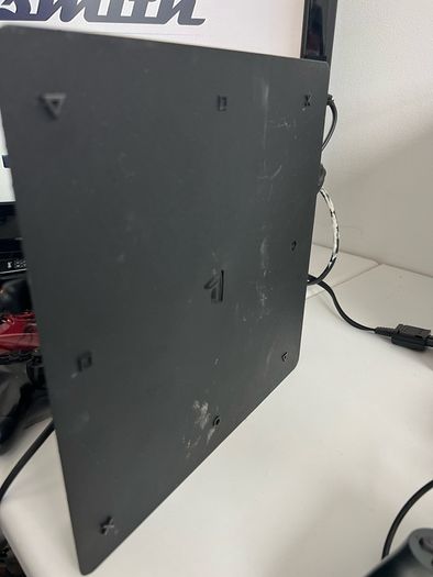 PlayStation 4 Slim 1TB