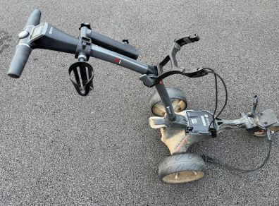 Motocaddy M1 Electric Golf Trolley