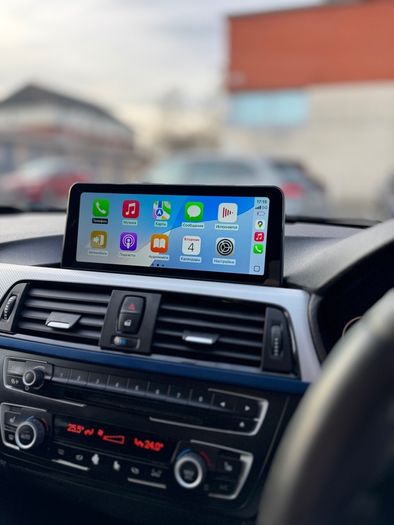 BMW 10INCH Touch Screen with Apple CarPlay & Android Auto Ready