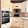 Kitchen Image 4