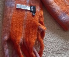 scarf