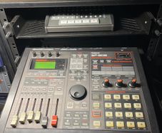 Roland Sp808 with rare SD Card Upgrade