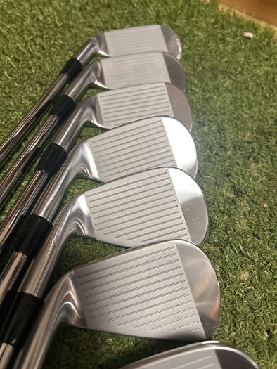 Like new Mizuno Pro 243 irons