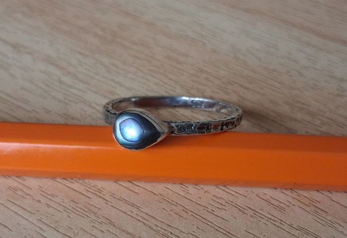 Silver ring size M