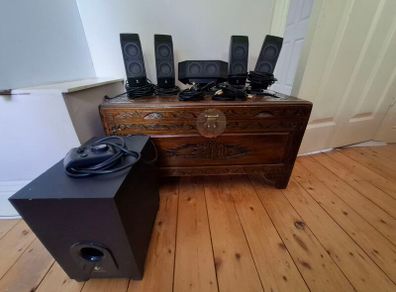 Logitech 5.1 Speaker System