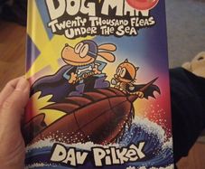 Dog Man, 20,000 fleas under the sea