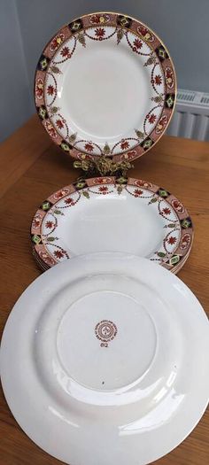 Vintage Arklow 812 Dinner Plates 23 cm diameter