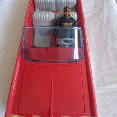Mattel WWE Lucha Low Rider and Rey Misterio Main Event Hydraulic Launch Action Vehicle Action Figure Push Seat and Character into the Ring Kids Toy 6+ Years