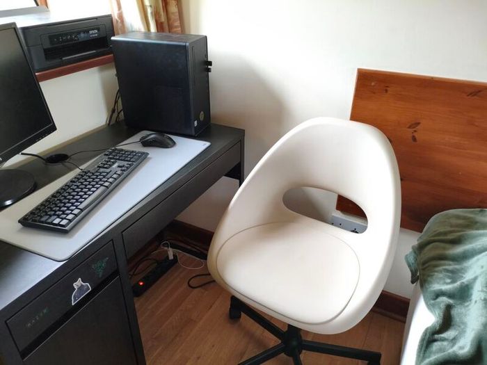chair