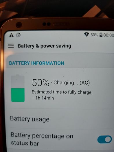 LG G6 mobile phone, 32GB, sim tray missing, excellent cosmetic condition otherwise