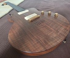 Lowden GL-10C Walnut