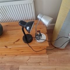 Desk lamp
