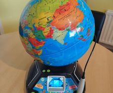 Leap Frog Globe
