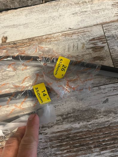 Car wipers Renault Clio 4