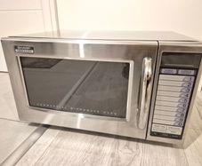 Sharp 1000w/r-21atp