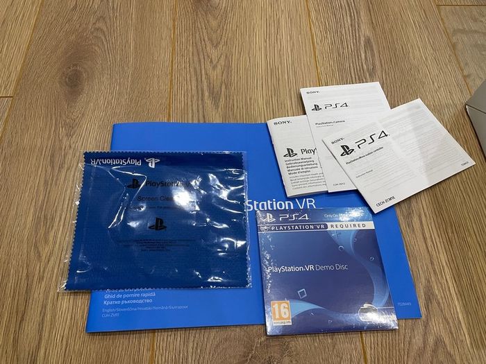 PlayStation VR 1 and Accessories