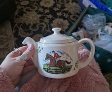 Vintage Carragaline Teapot