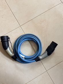 Bmw charging cable