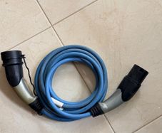 Bmw charging cable