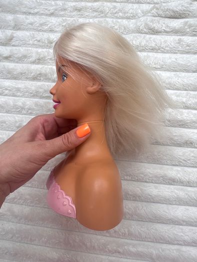 Barbie 1999 Blonde Hair Blue Eyes Doll Styling Head Mattel approx. 20 cm. Used Please see photos