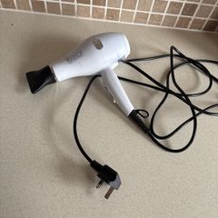 hairdryer