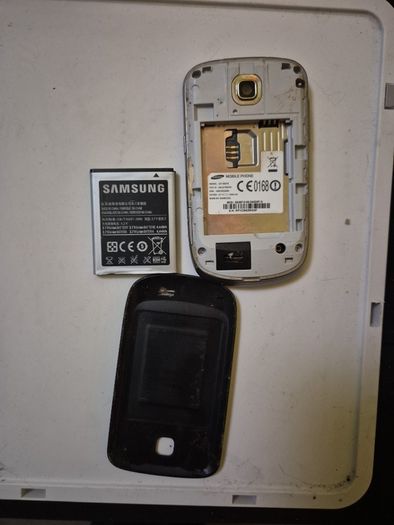 Vintage Job Lot / Retro Phone Bundle