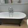 Roll top cast iron bath with taps Image 4