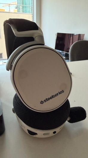 SteelSeries Arctis Pro Wireless - Base Station + Dual Battery