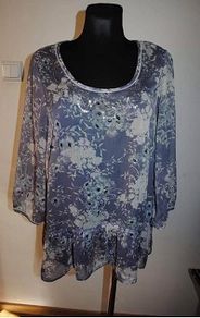 Stunning purple embroidered floral top size UK14/16 EU42/44 Postage included