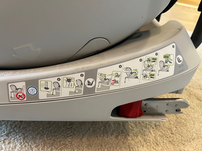 Britax Romer Dualfix 0-18kg