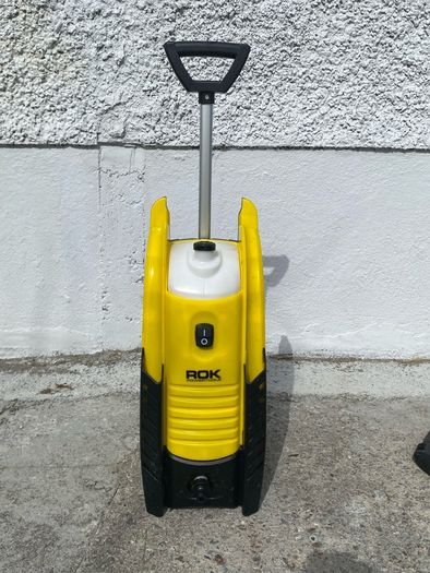 ROK Electric High-Pressure Washer