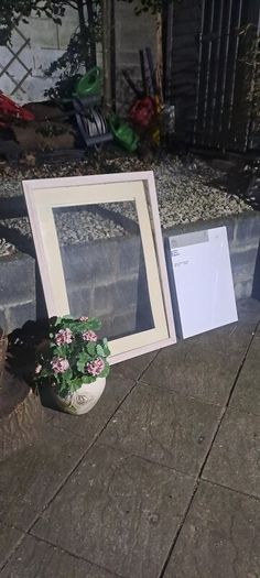 11 New Picture Frames