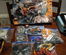 Lego 9398 technic crawler R/C car